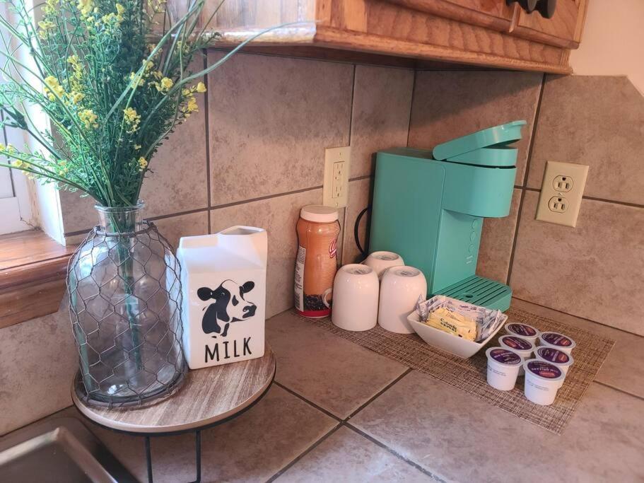 Milk Hand House.. Peaceful 1 Bedroom Cabin Hammond Εξωτερικό φωτογραφία