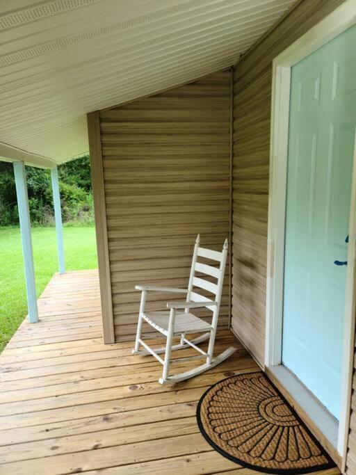 Milk Hand House.. Peaceful 1 Bedroom Cabin Hammond Εξωτερικό φωτογραφία